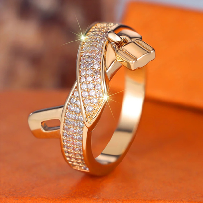 Bague OERZL plaquée or – Zircon blanc & promesse d’amour.