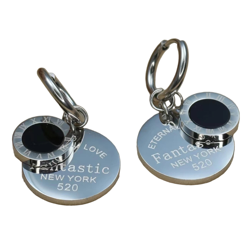 Boucles d’oreilles médaillon ORZEL – amour éternel doré.