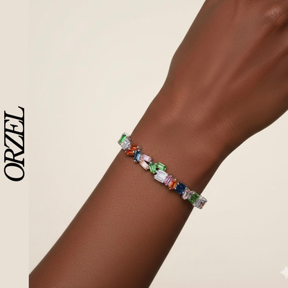 Bracelet en argent 925/ doré avec zircons scintillants.