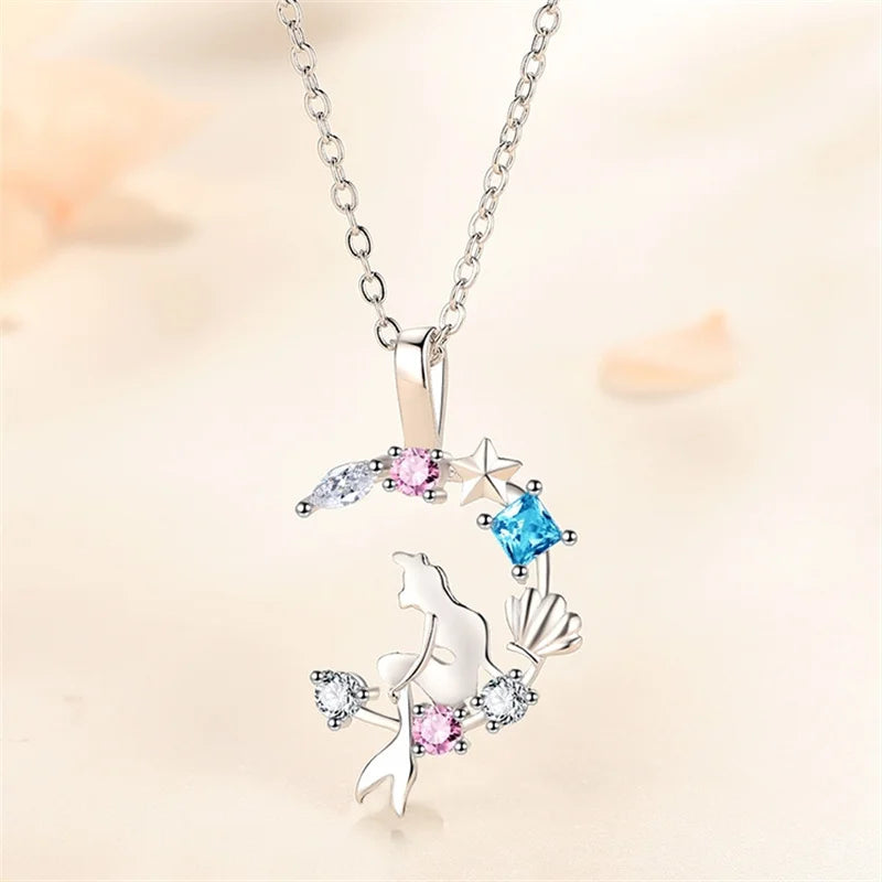 Ensemble de bijoux femme – Pendentif féerique étoile et lune en cristal.