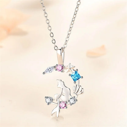 Ensemble de bijoux femme – Pendentif féerique étoile et lune en cristal.